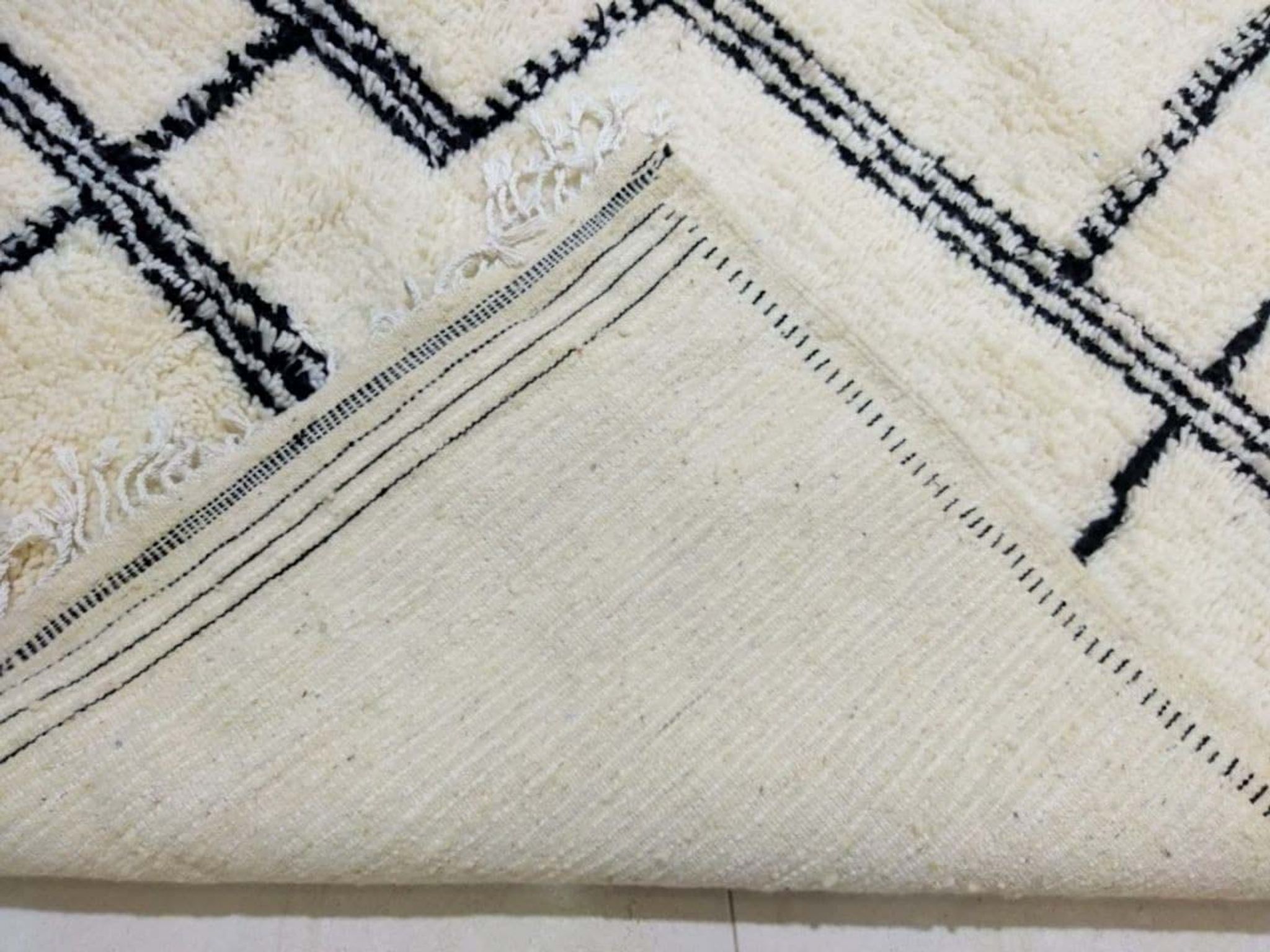 Tapis berbere marocain 230x196cm