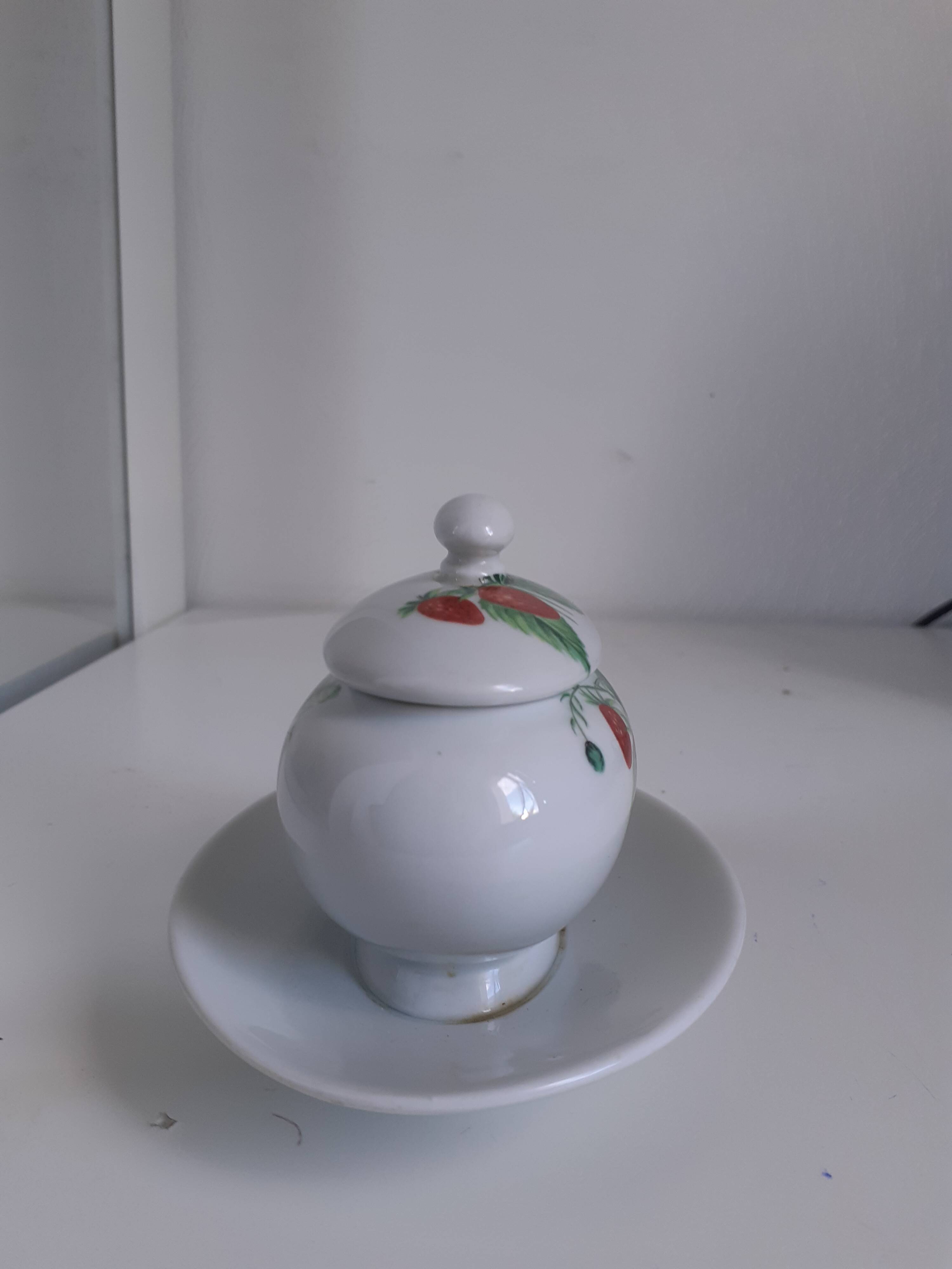 MUSTARD POT PORCELAIN FROM PARIS decor Wild Fruits
