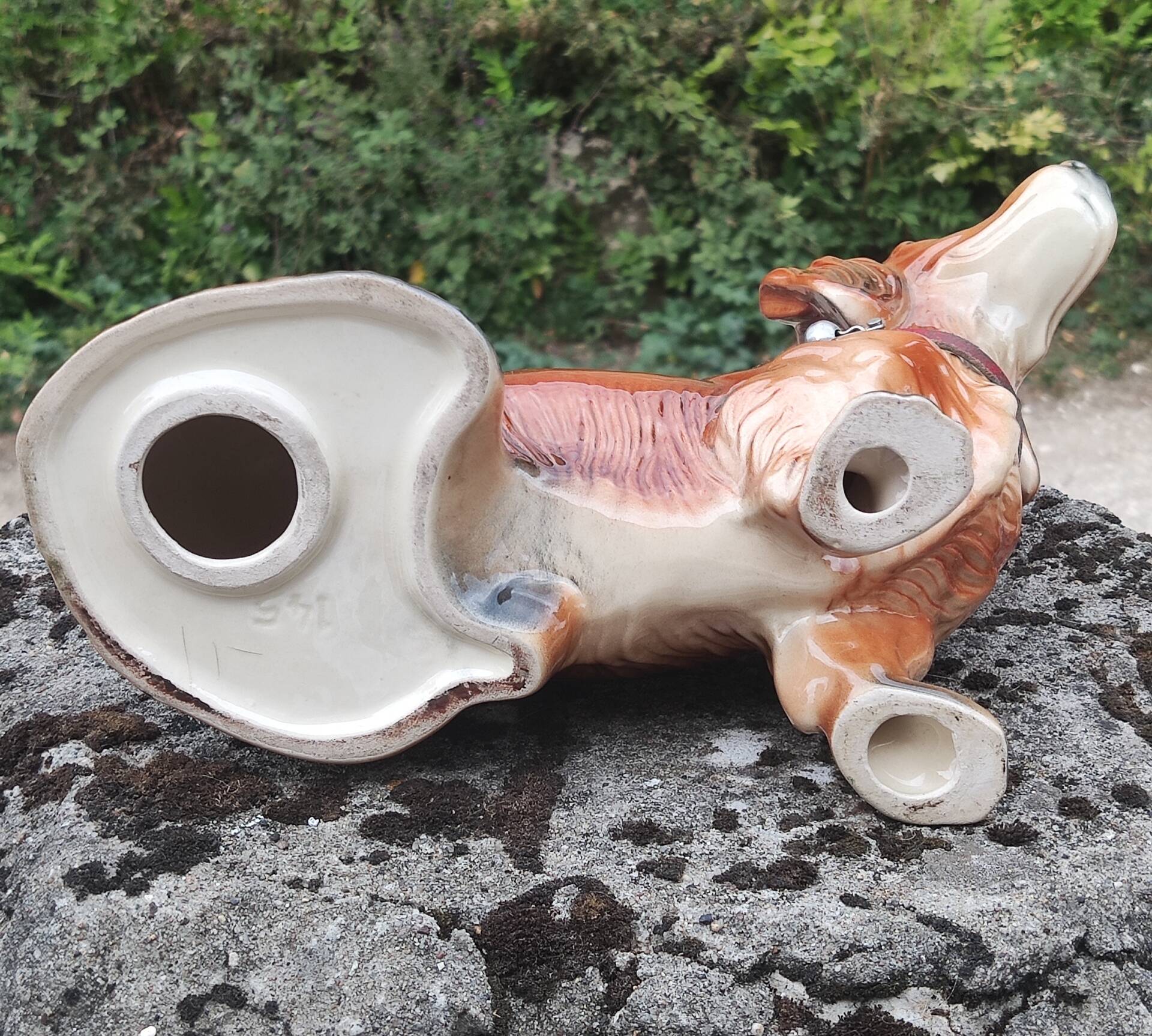 Large dachshund in German porcelain Cortendorf