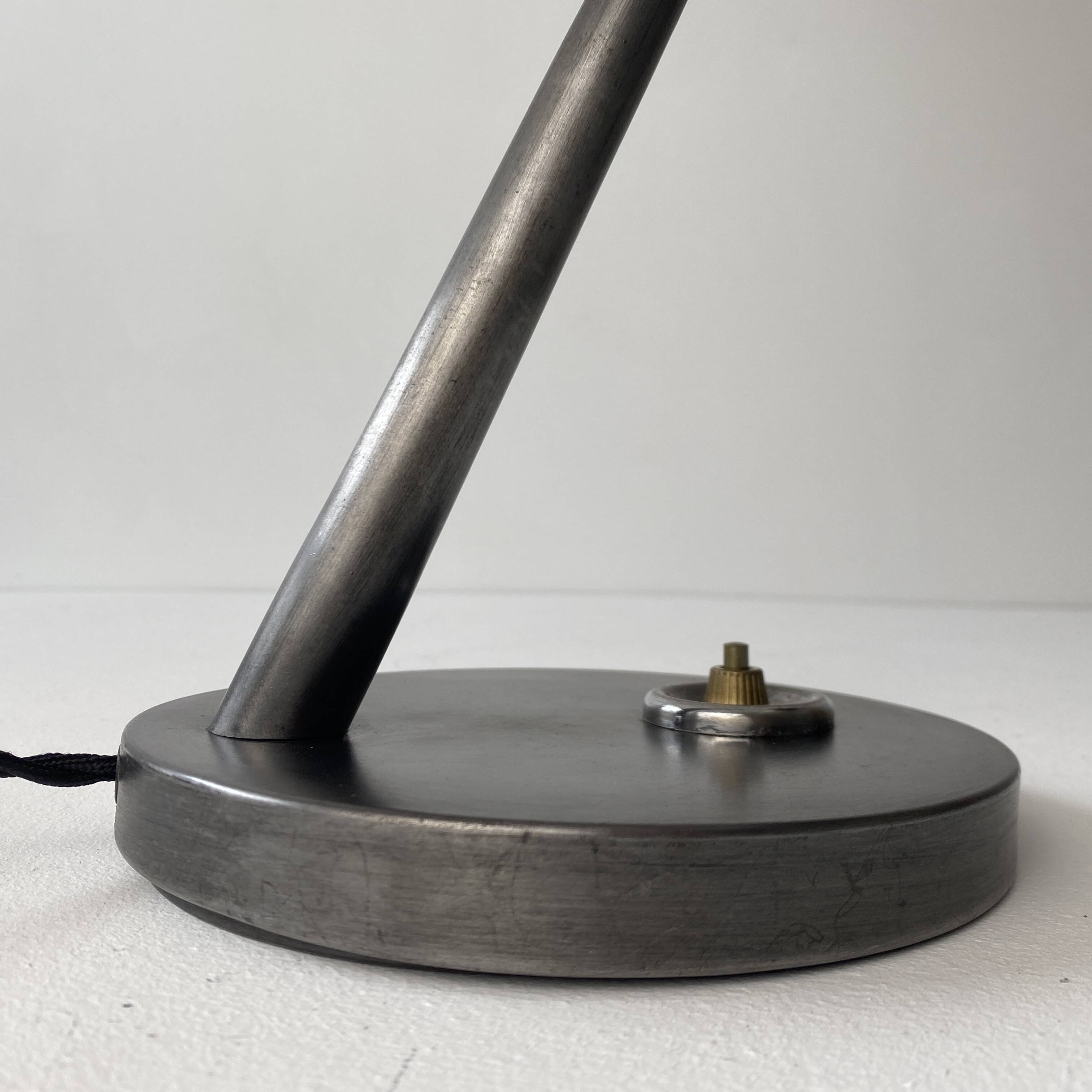Old Jumo 950 vintage desk lamp