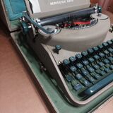 Remington noiseless army green typewriter made in france 50s