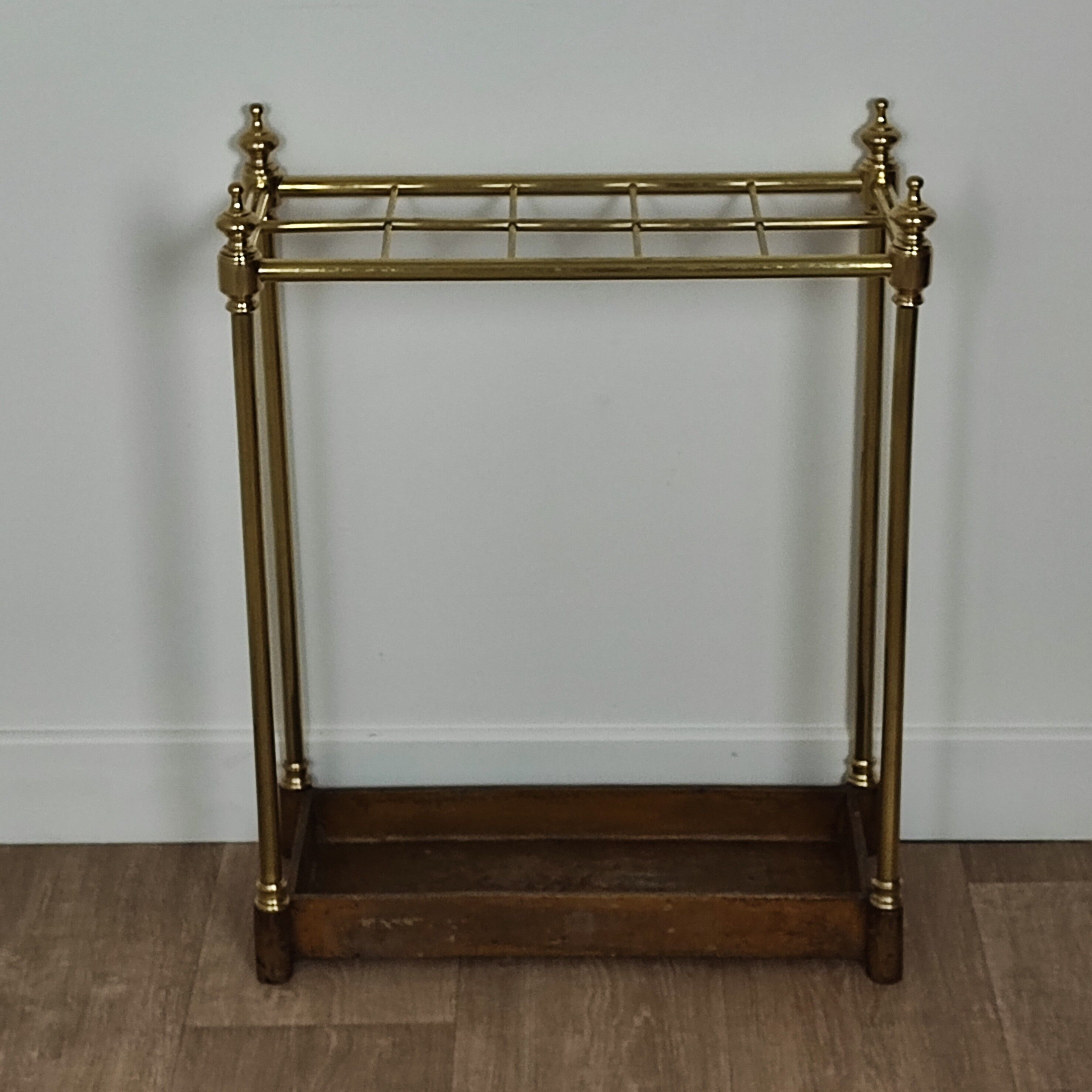 Brass umbrella holder