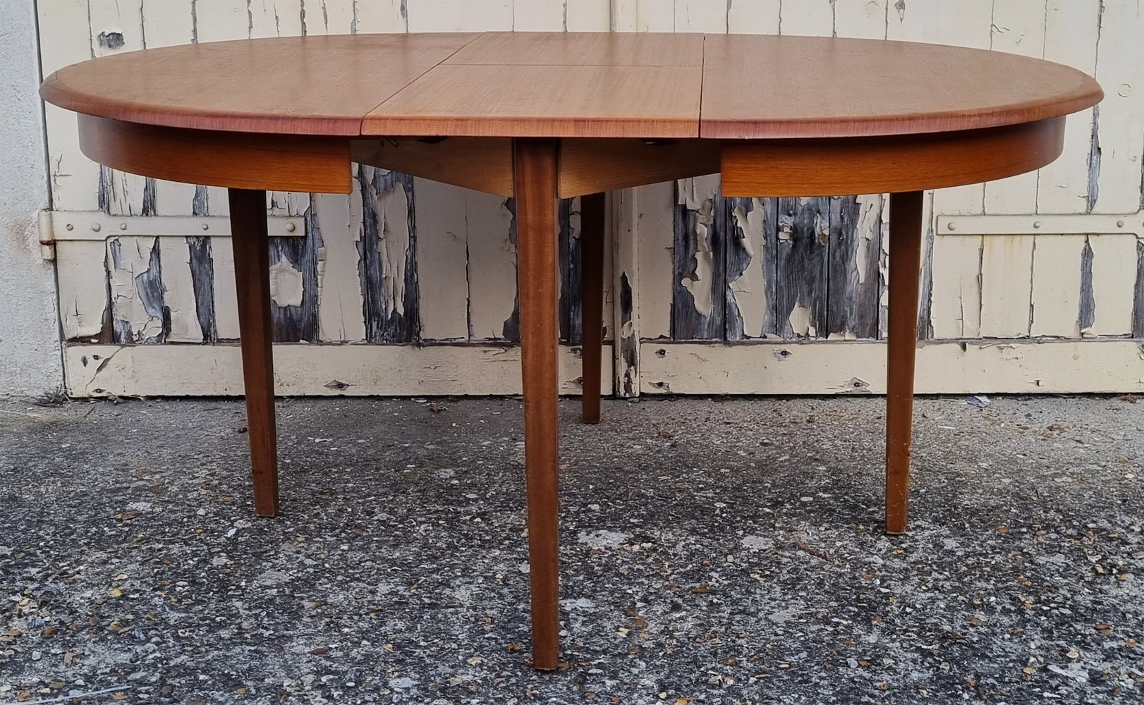 Extendable round dining table, solid wood, vintage, 60s
