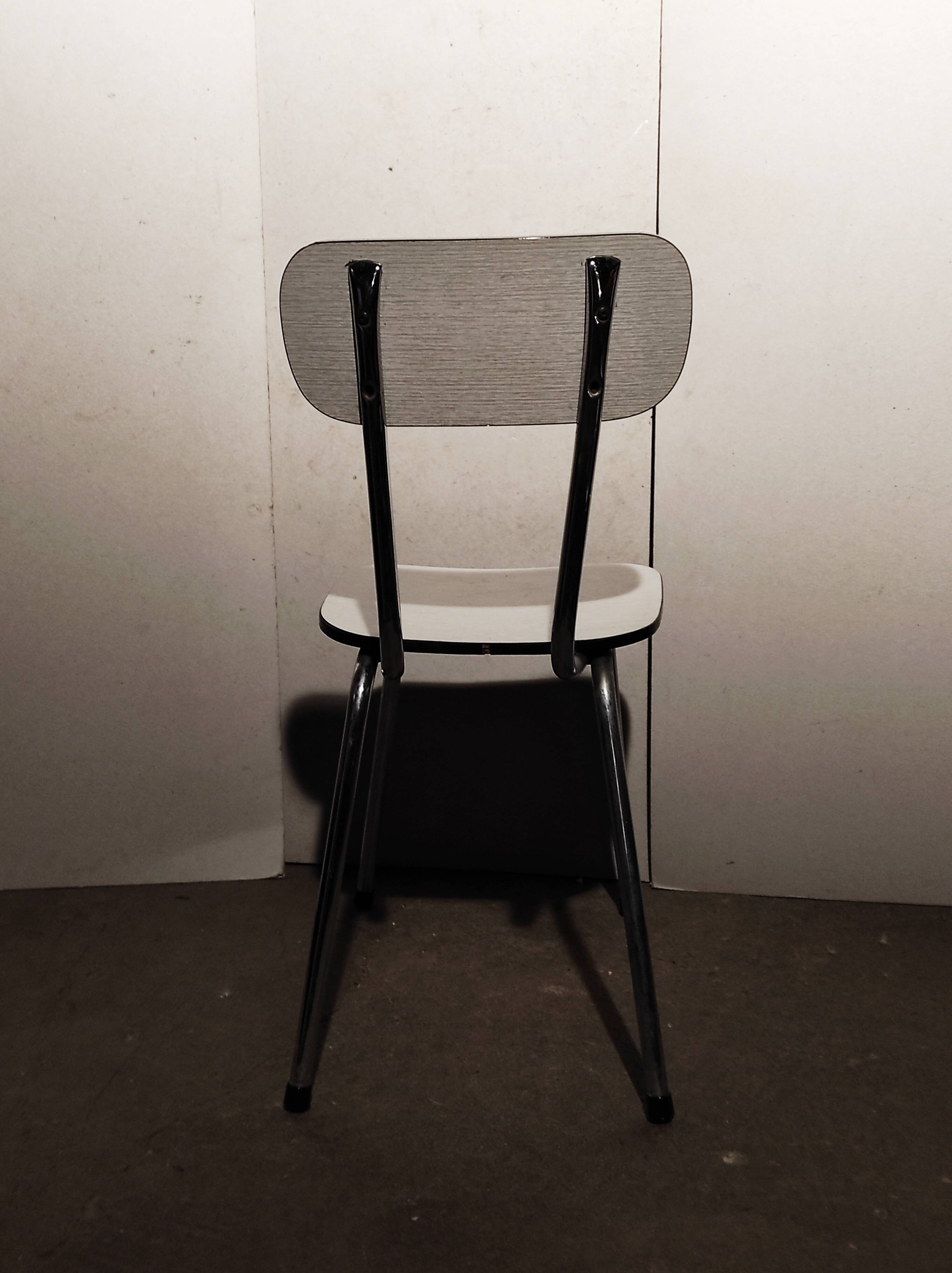 Paire de chaises formica blanches vintage