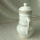 Theiere in villedieu porcelain