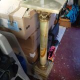 Onyx column