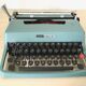 Machine à écrire Olivetti Lettera 32 années 60