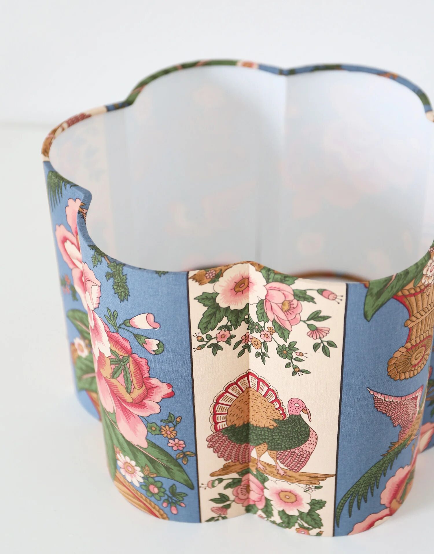 Flower-shaped lampshade Flora "Campinia"