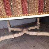Paire de fauteuils style regence
