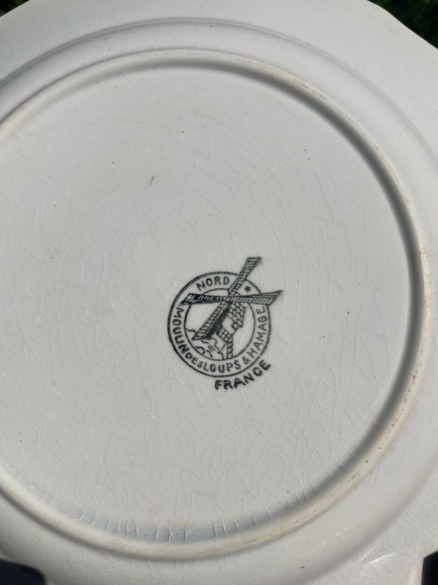 Moulin des Loups dessert plates