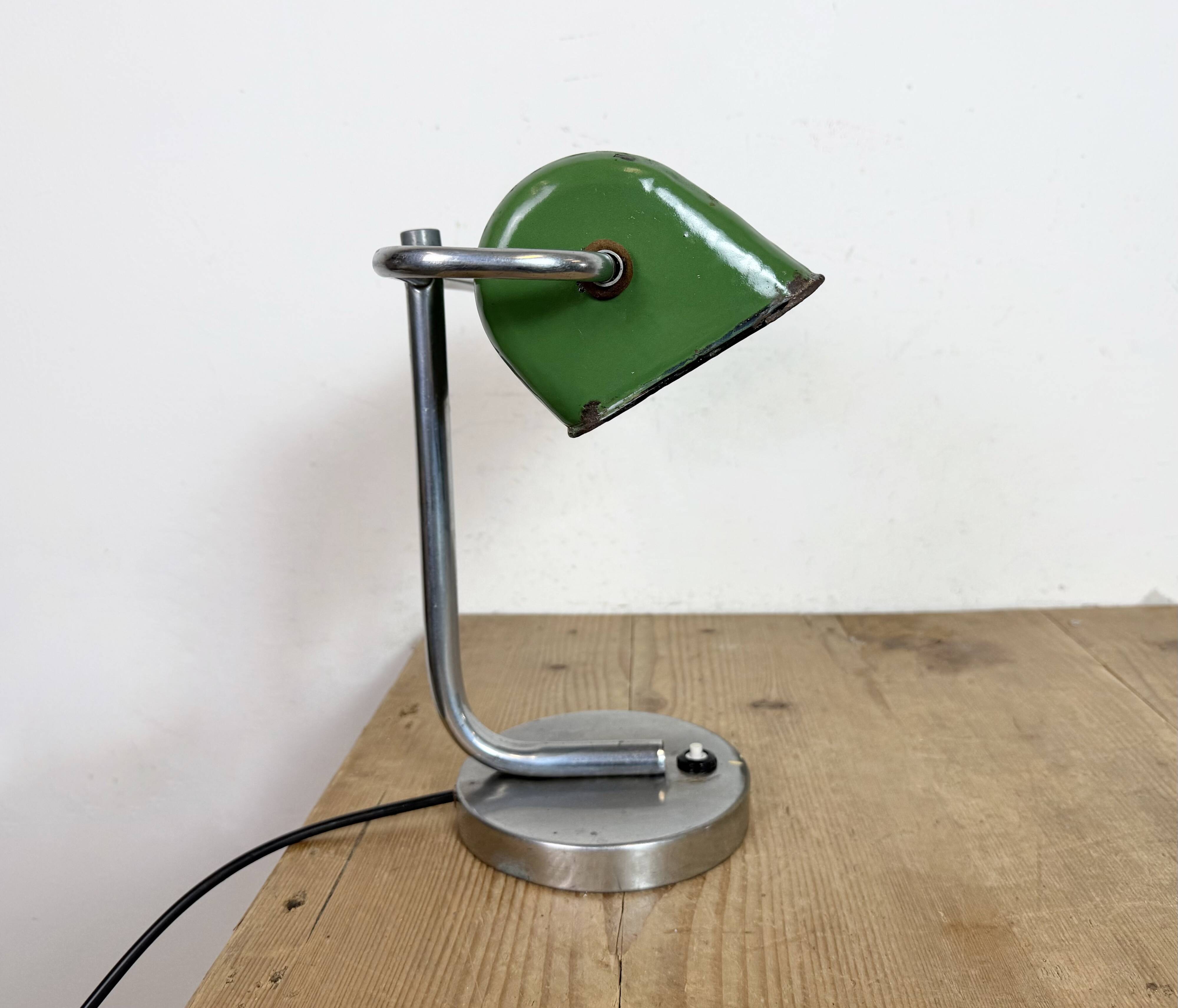 Vintage Green Enamel Banker Lamp, 1950s