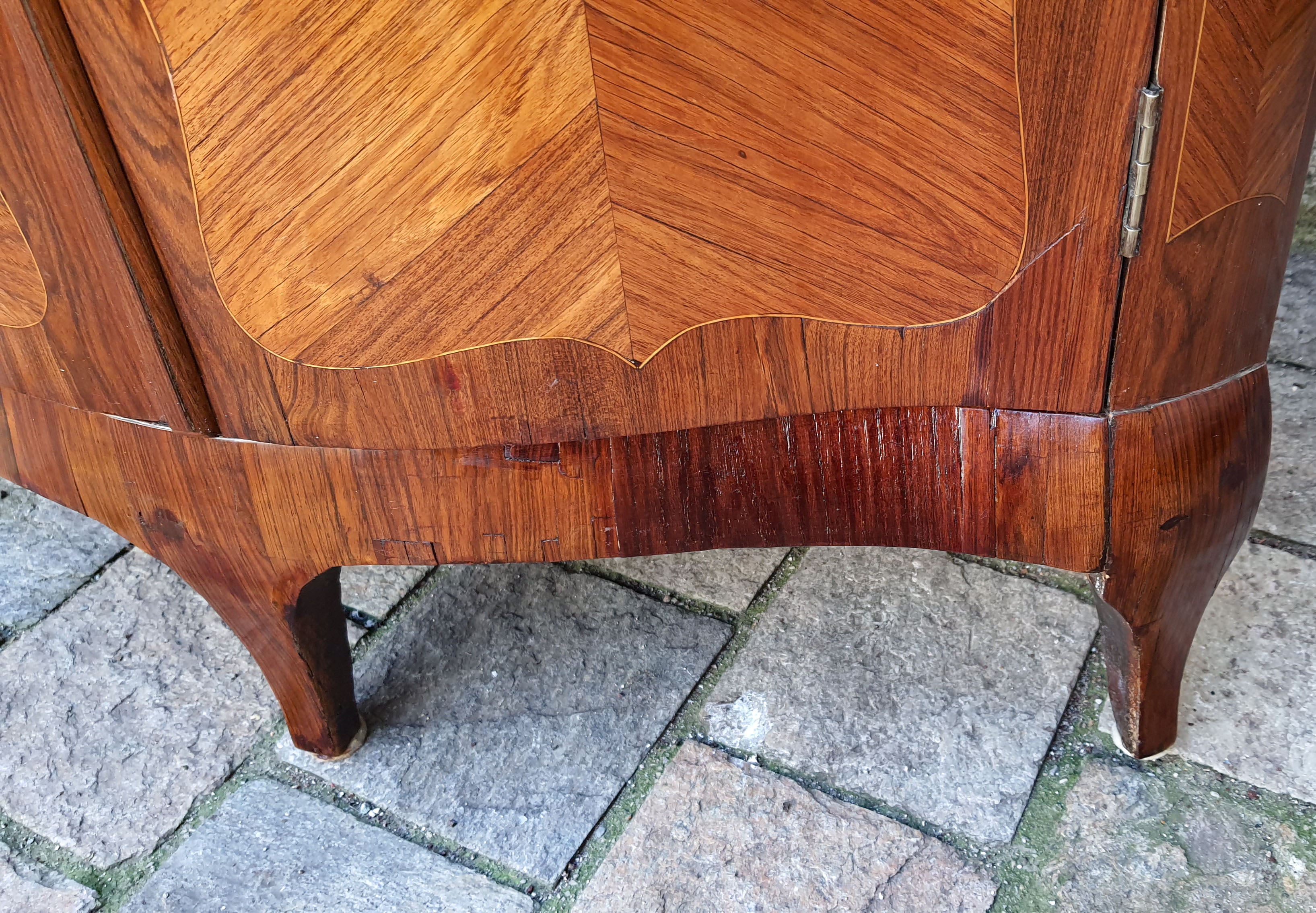 Notch period Louis XV master cabinetmaker Pierre Fléchy 1756