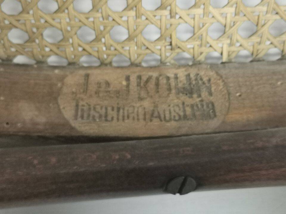 Kohn - old brasserie bar chair, american office chair sitting tanned