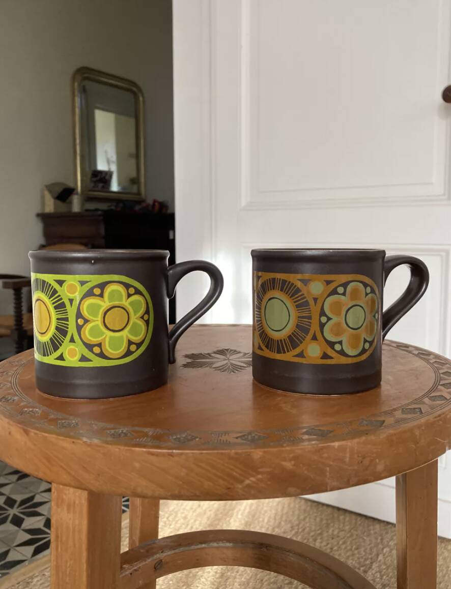 Staffordshire mugs 1970