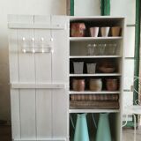 Entry cabinet