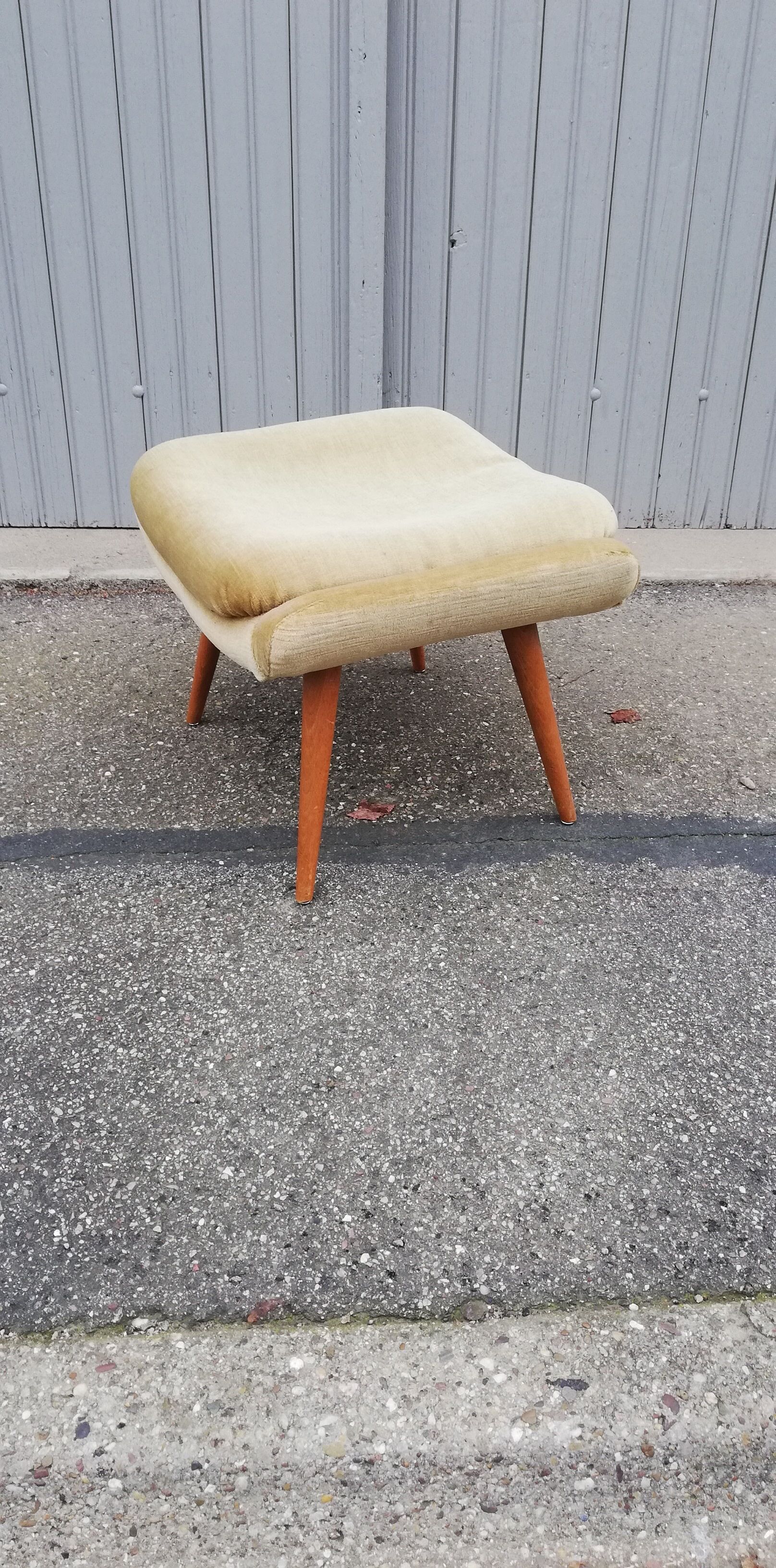 Vintage stool beige fabric