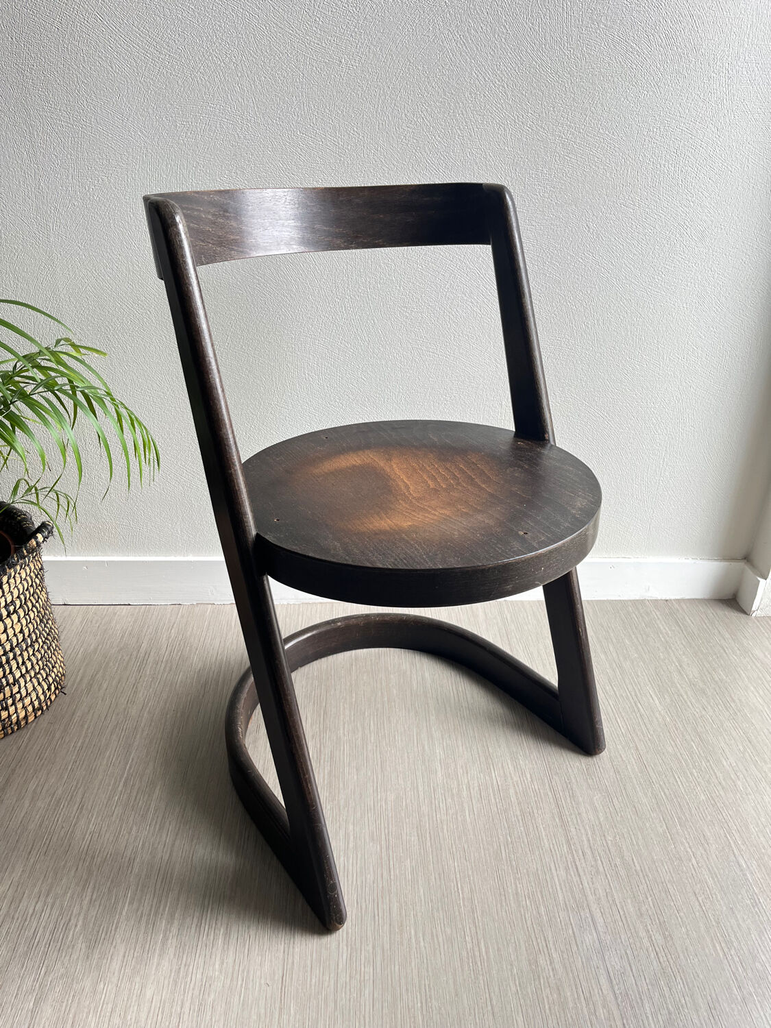 Halfa Baumann vintage chair