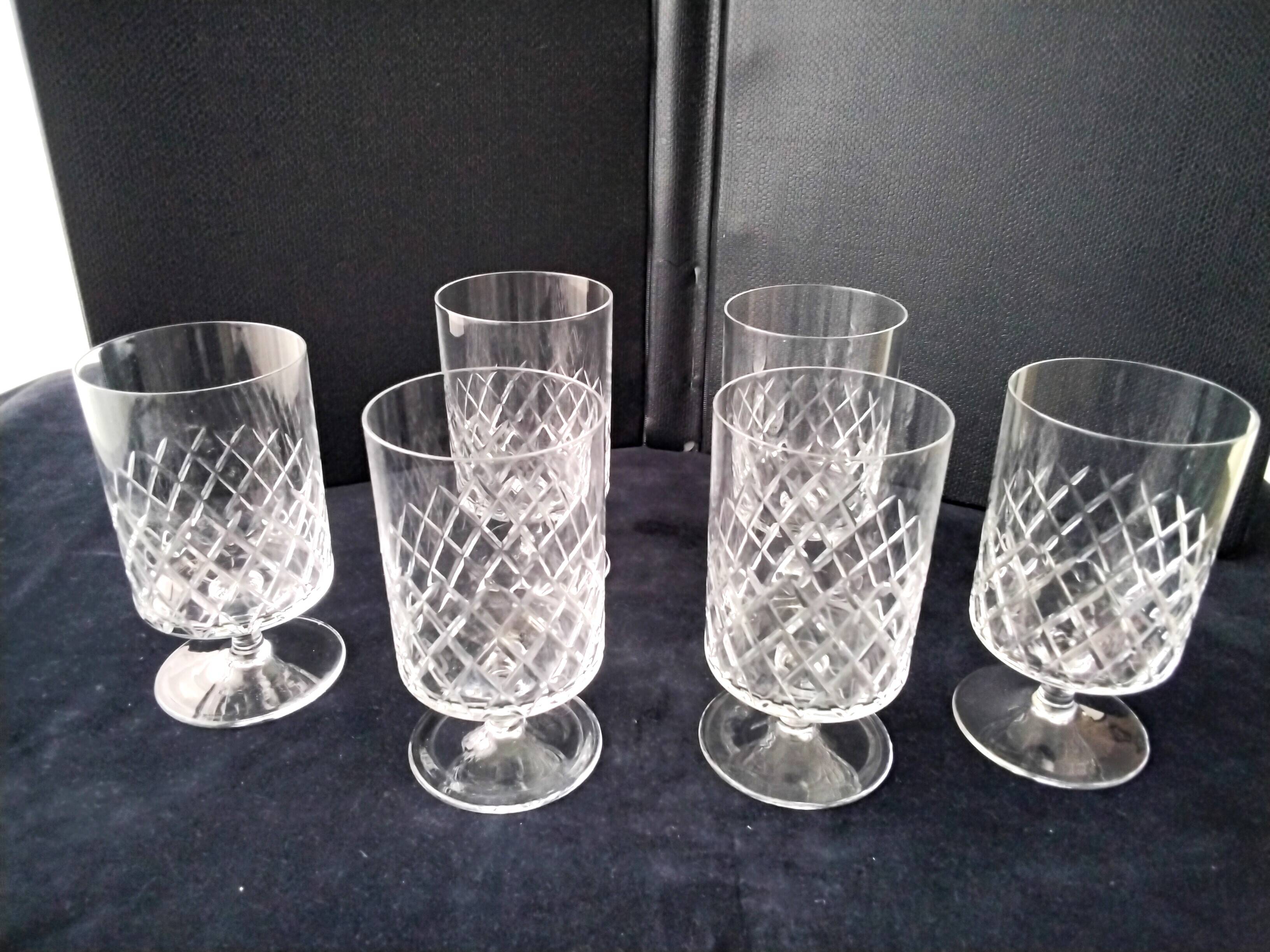 6 Water glasses or large wine glasses Crystalline Lattice decor