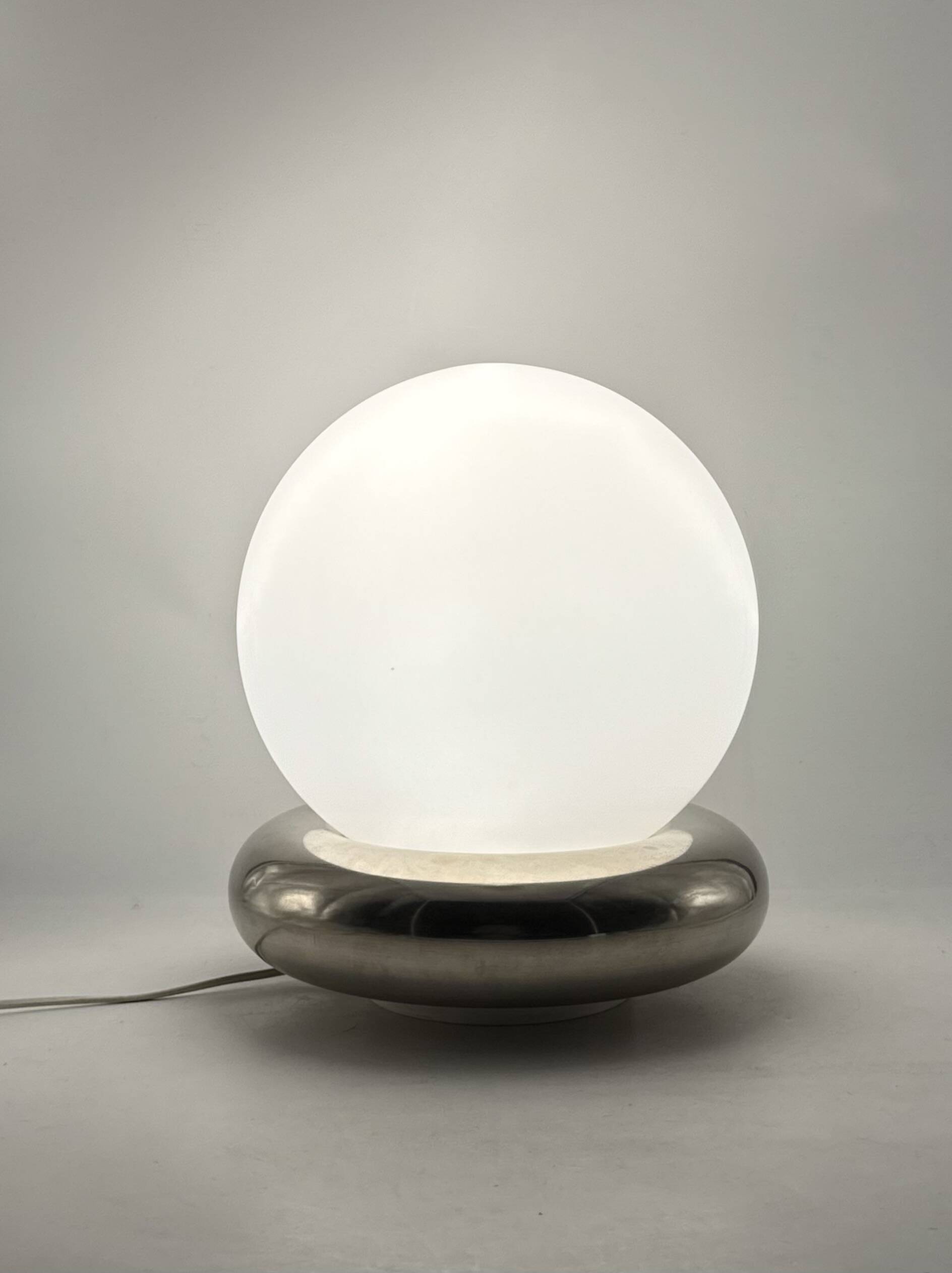Space age table Lamp, Italy 1970s