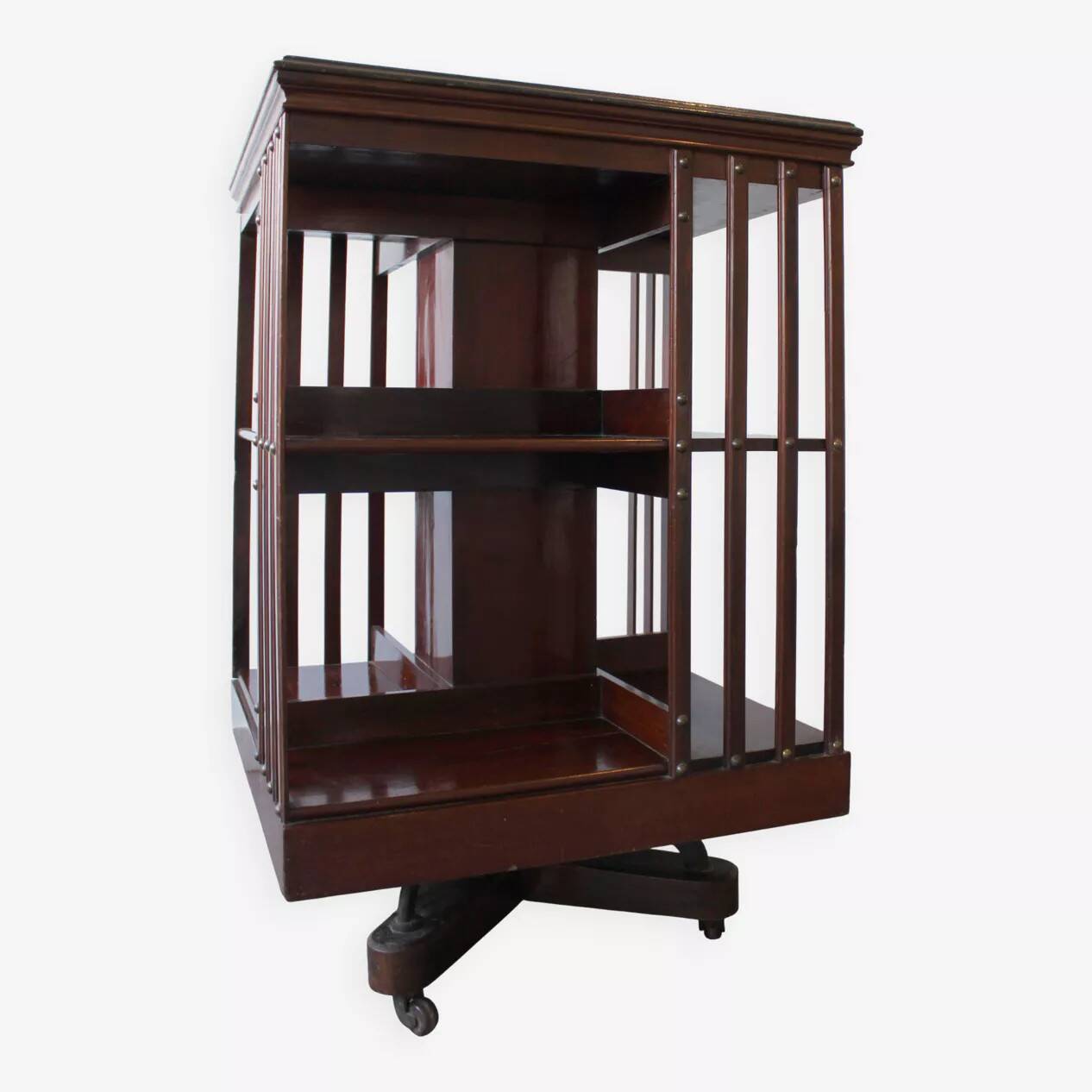 Rotating mahogany library, Regency style, early 20th century.