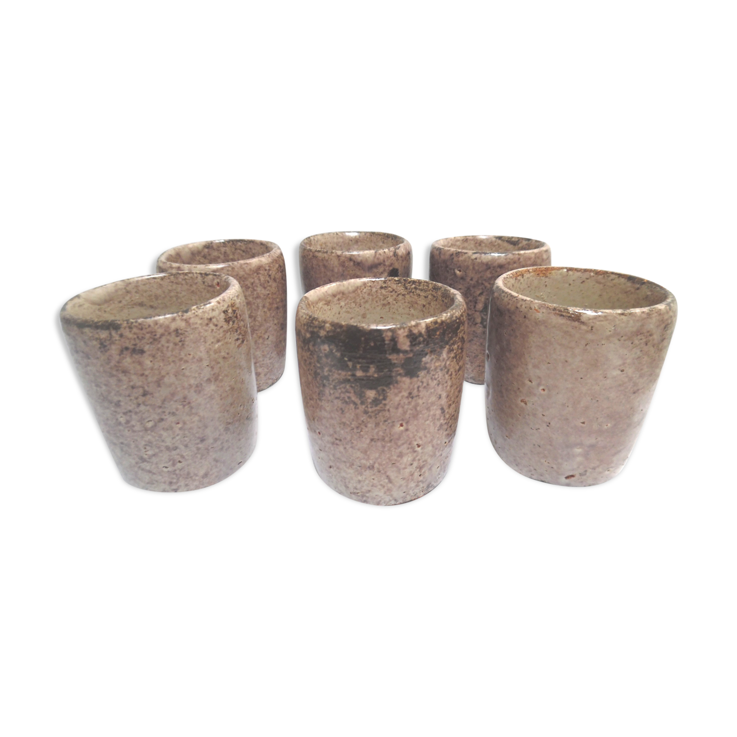 Six cups in stoneware