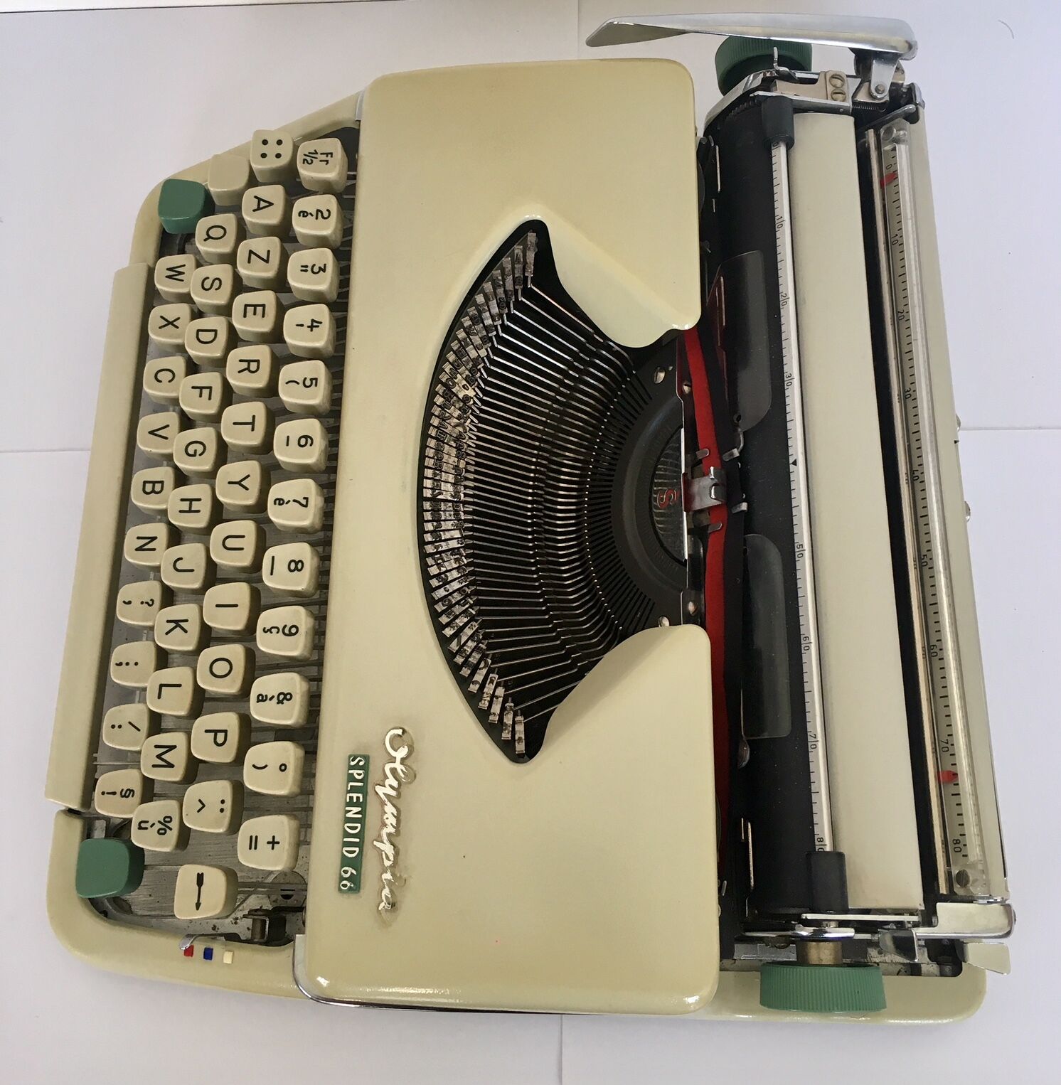 Olympia splendid 66 typewriter from the 60's