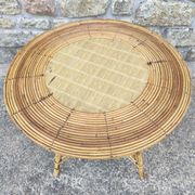 Table basse ronde vintage rotin et vinyle façon paille tressée