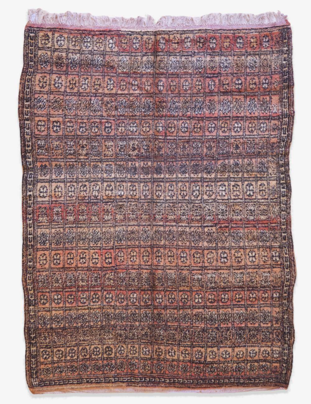 Vintage Berber Rug - 287 x 202 cm