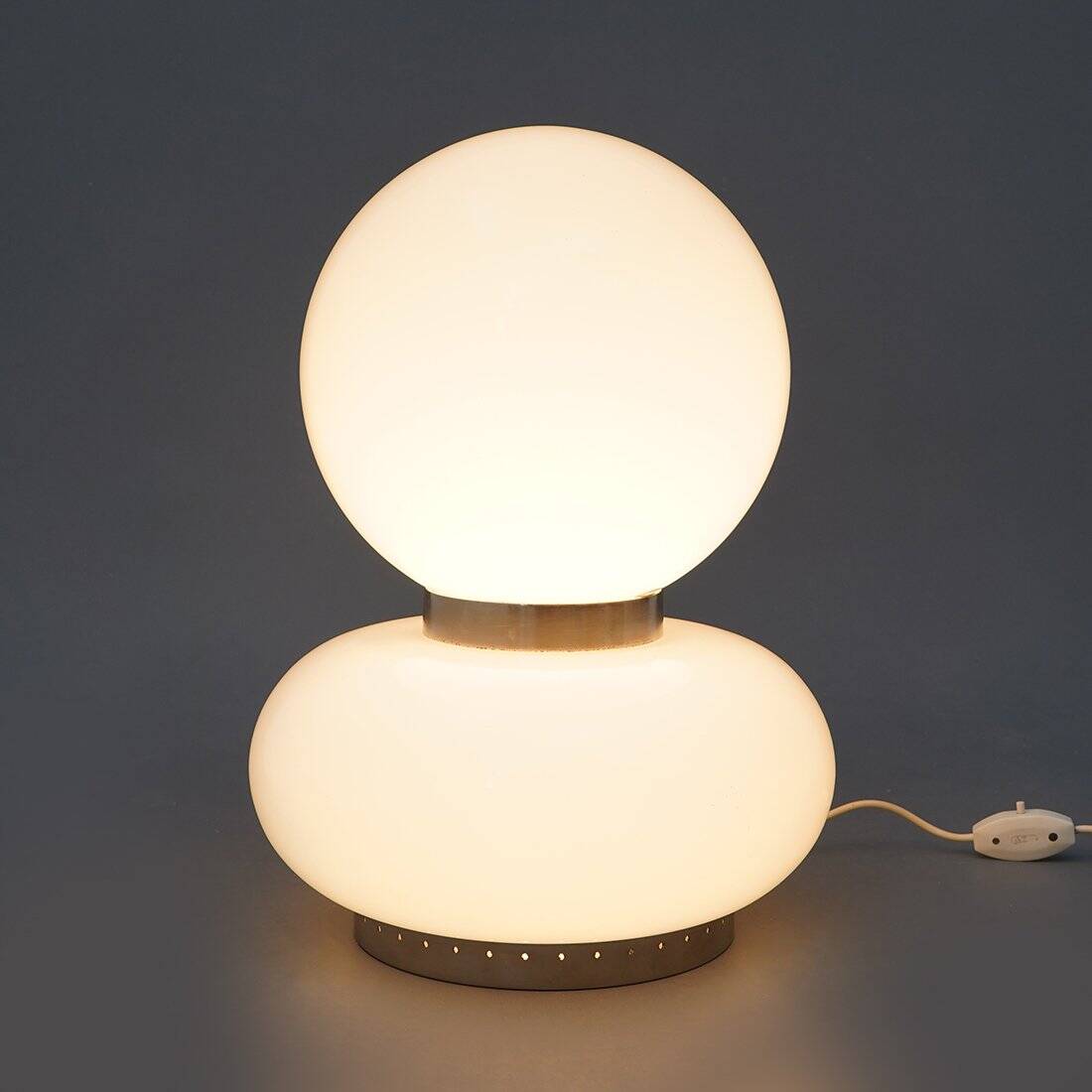 Table lamp with double white glass diffuser, 1970s