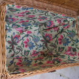 Wicker rattan trunk lined