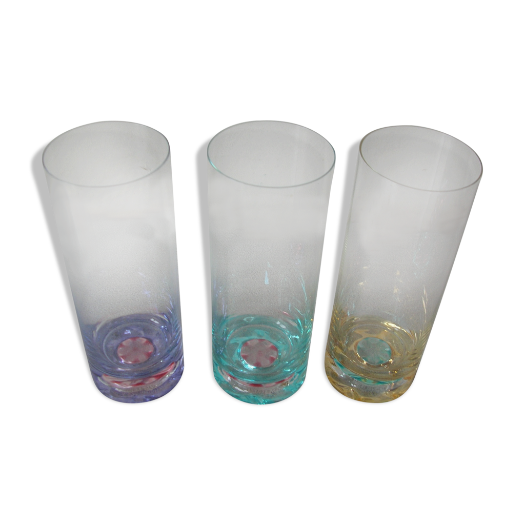 Lot de 3 anciens verres en verre de couleur, table de fête art de la table Selency