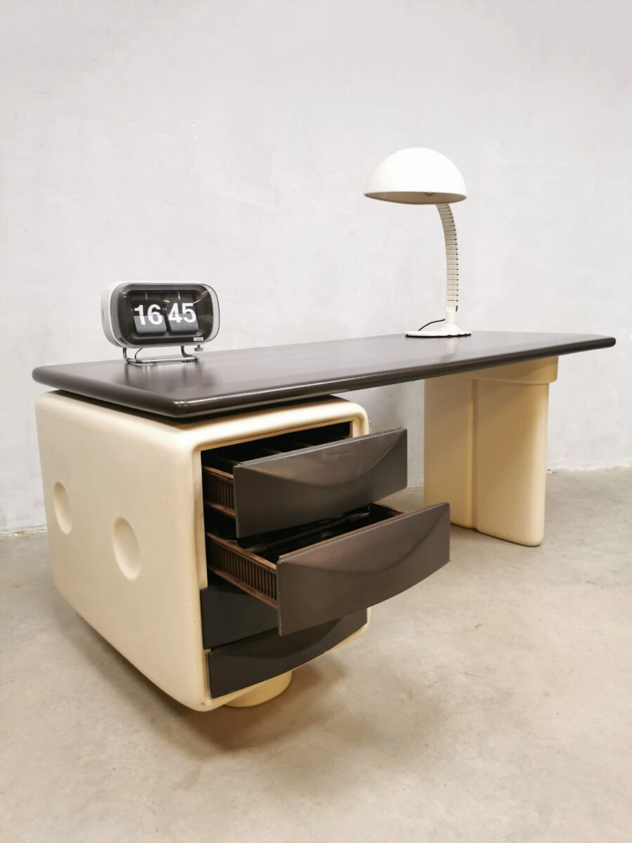 Vintage Space Age ‘Jet’ writing desk Ernest Igl for Bayer AG Futuristic
