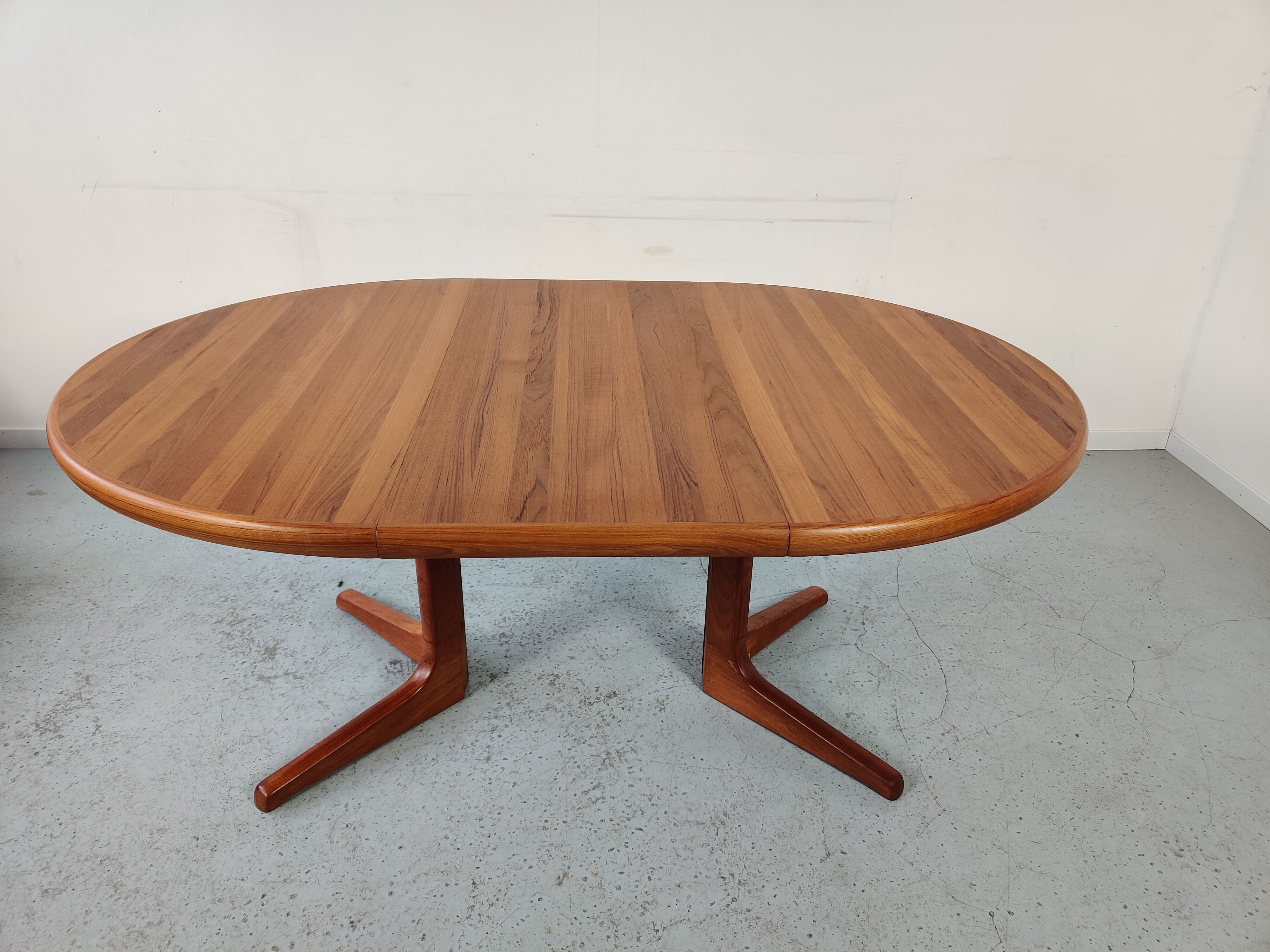 Dining room table with teak extension from Glostrup, Denmark 60s/70s