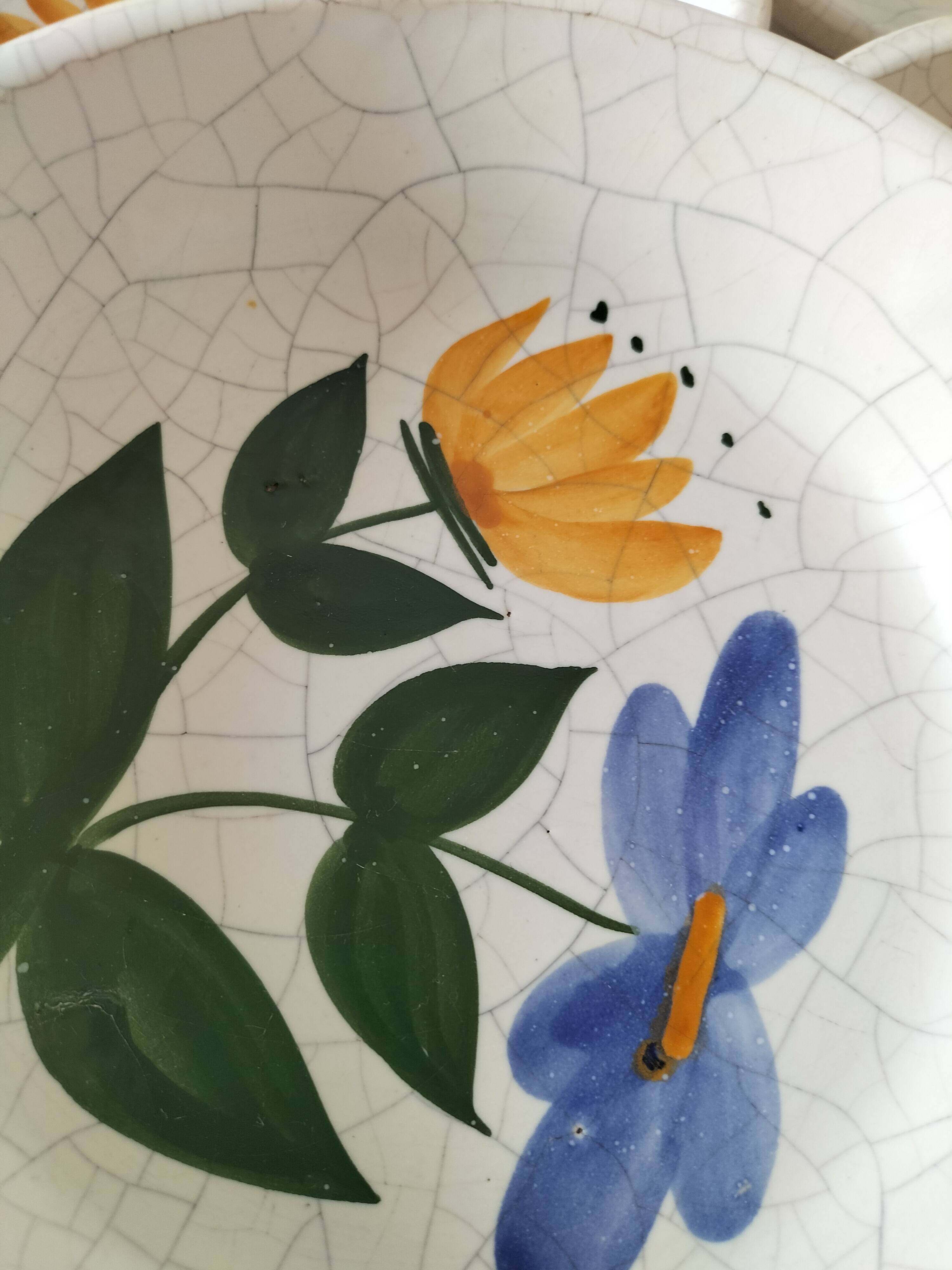6 deep plates Poteries du Marais hand-painted floral decoration from the 60s and 70s