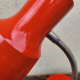 Flexible desk lamp