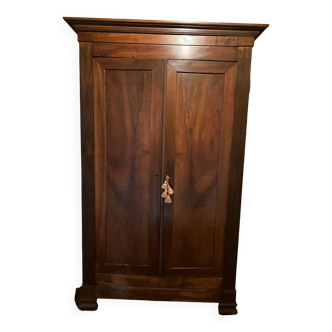 Armoire louis philippe en noyer epoque xixeme avec etageres