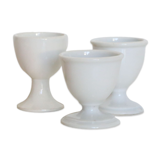 Set of 3 white ceramic shells, vintage