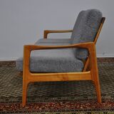 Canapé de style scandinave en merisier, années 1960