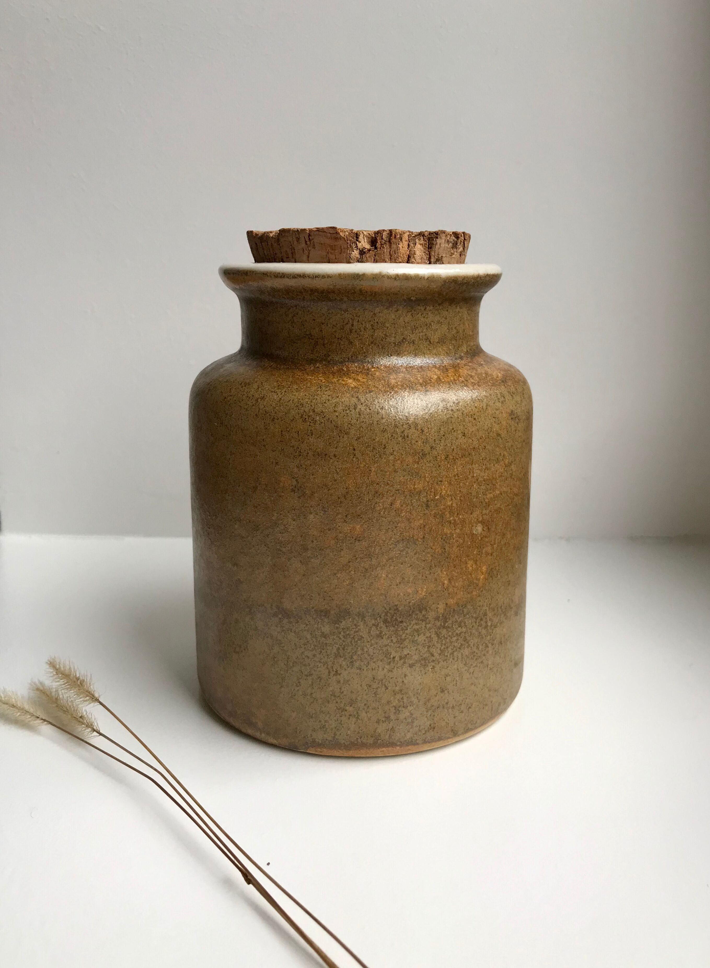 Pot en grès vintage avec bouchon en liège
