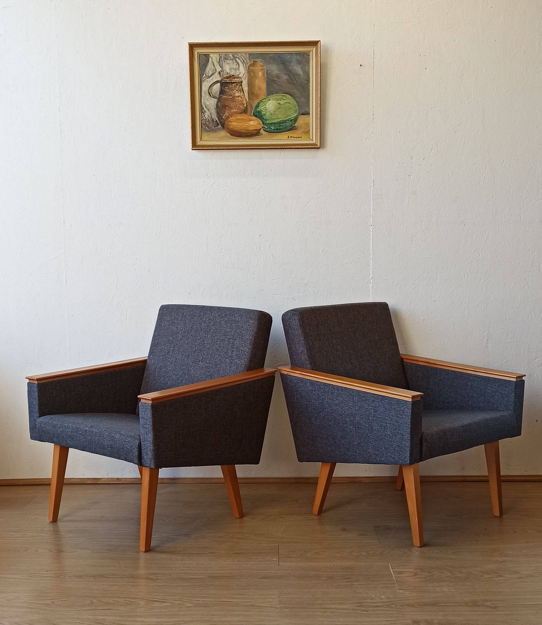 Fauteuils modernes du milieu du siècle 1970. Ensemble de 2.