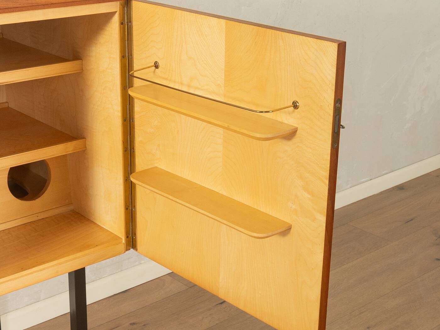 Exclusive home bar from the 1960s