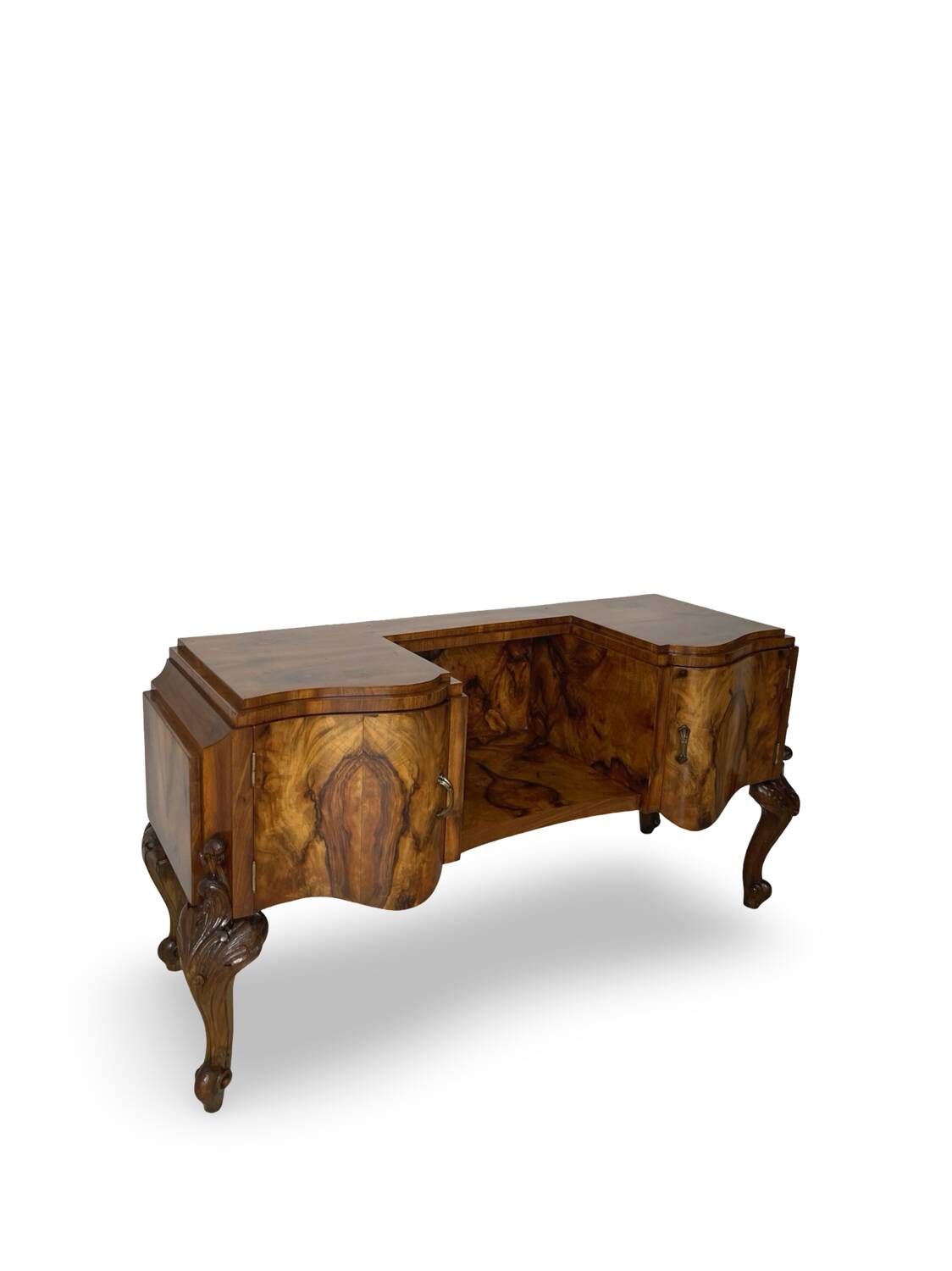 Italian console/petinuse from the 1930s