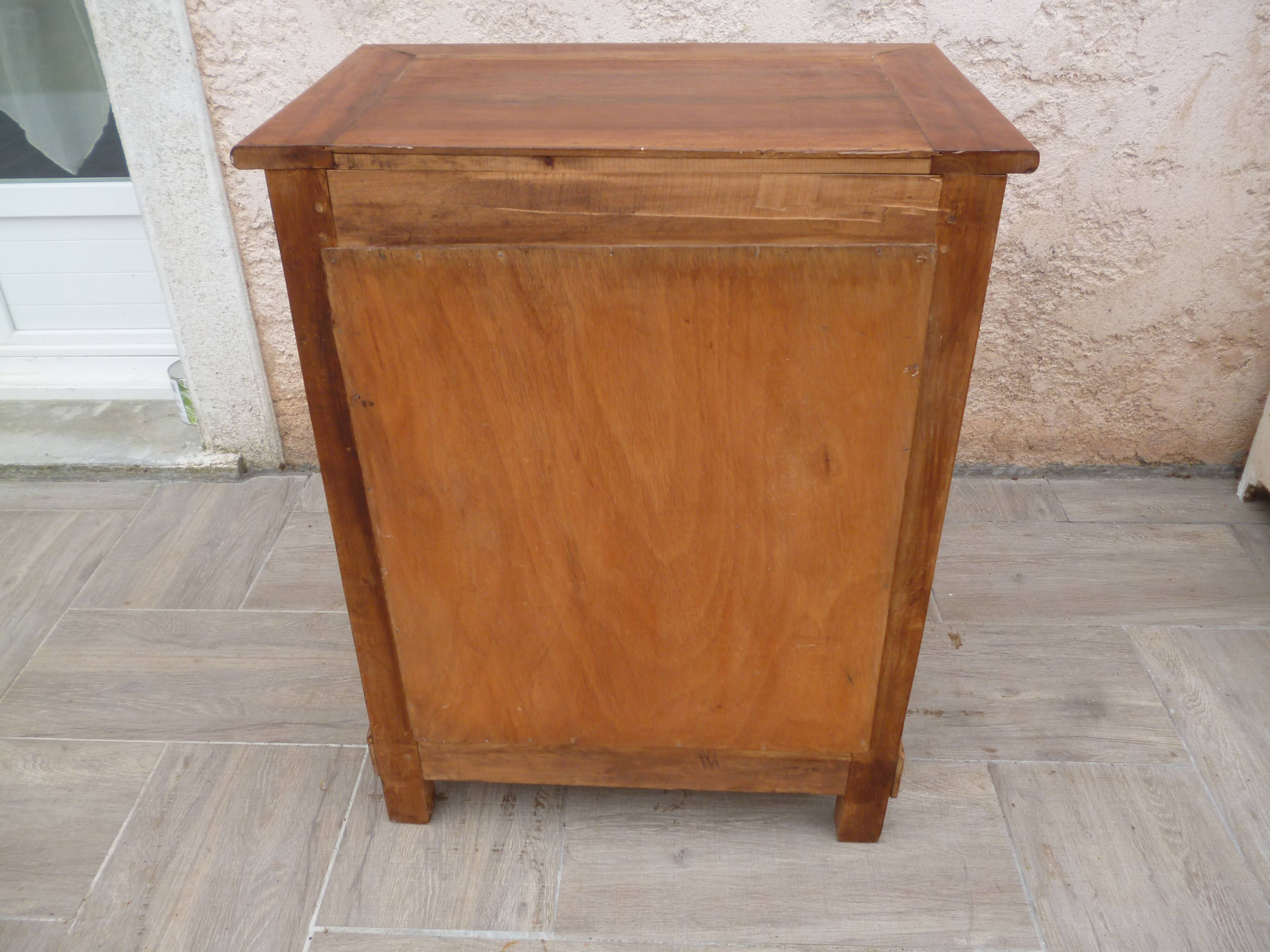 Walnut confectionery furniture