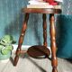 Tabouret tripode vintage