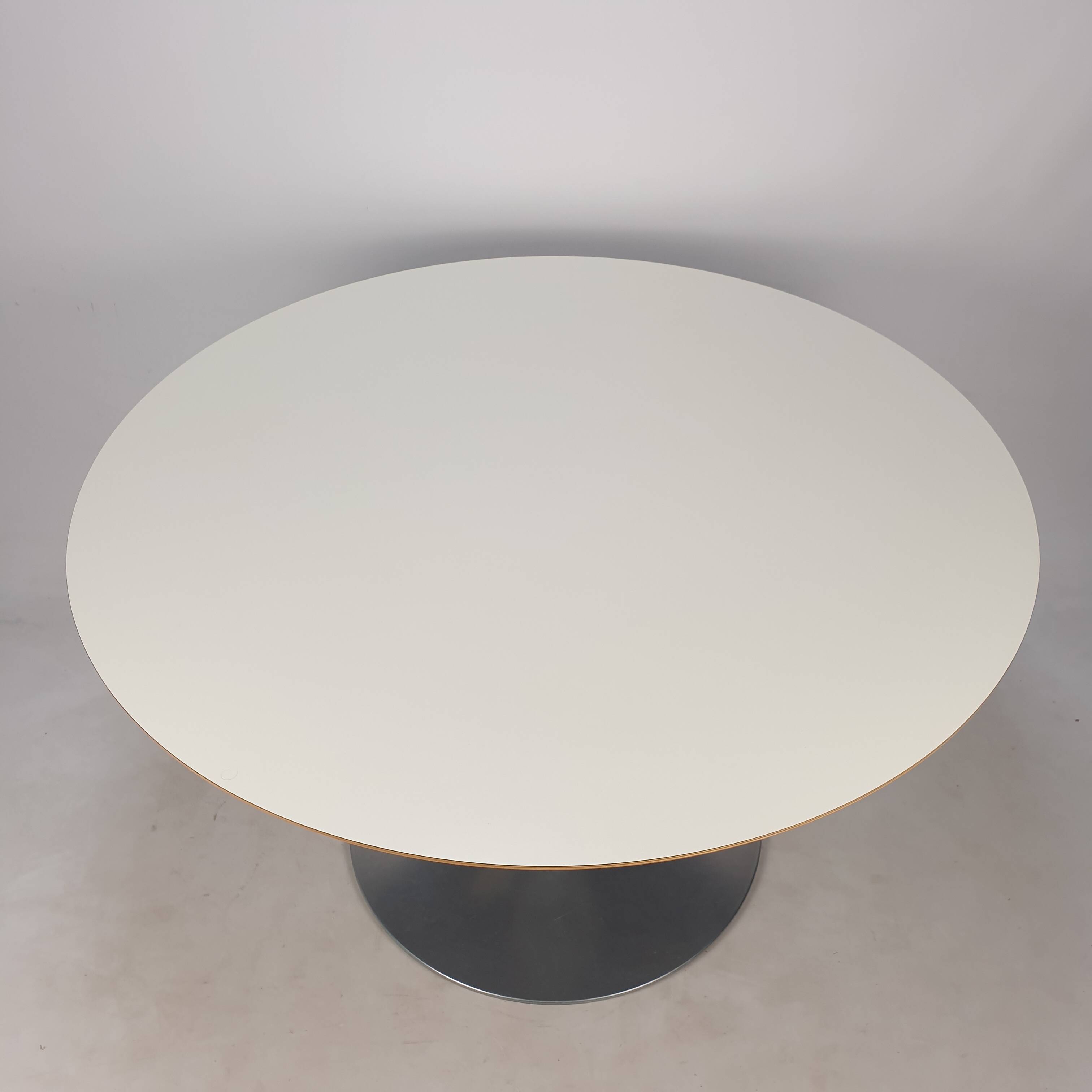 Round Dining Table by Pierre Paulin for Artifort
