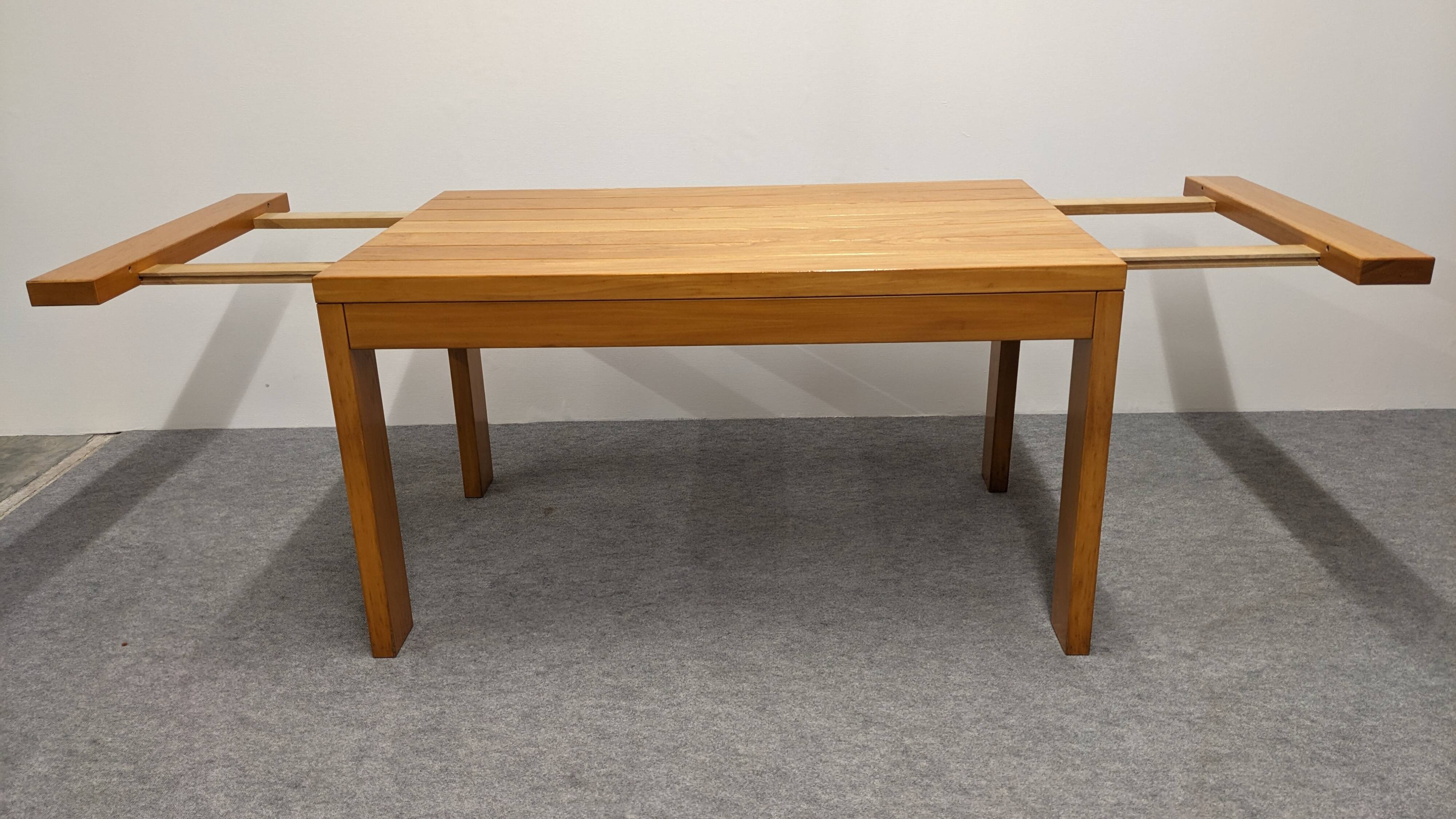 Maison Regain extendable table in solid elm, 70s-80s