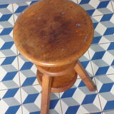 Screw watchmaking stool