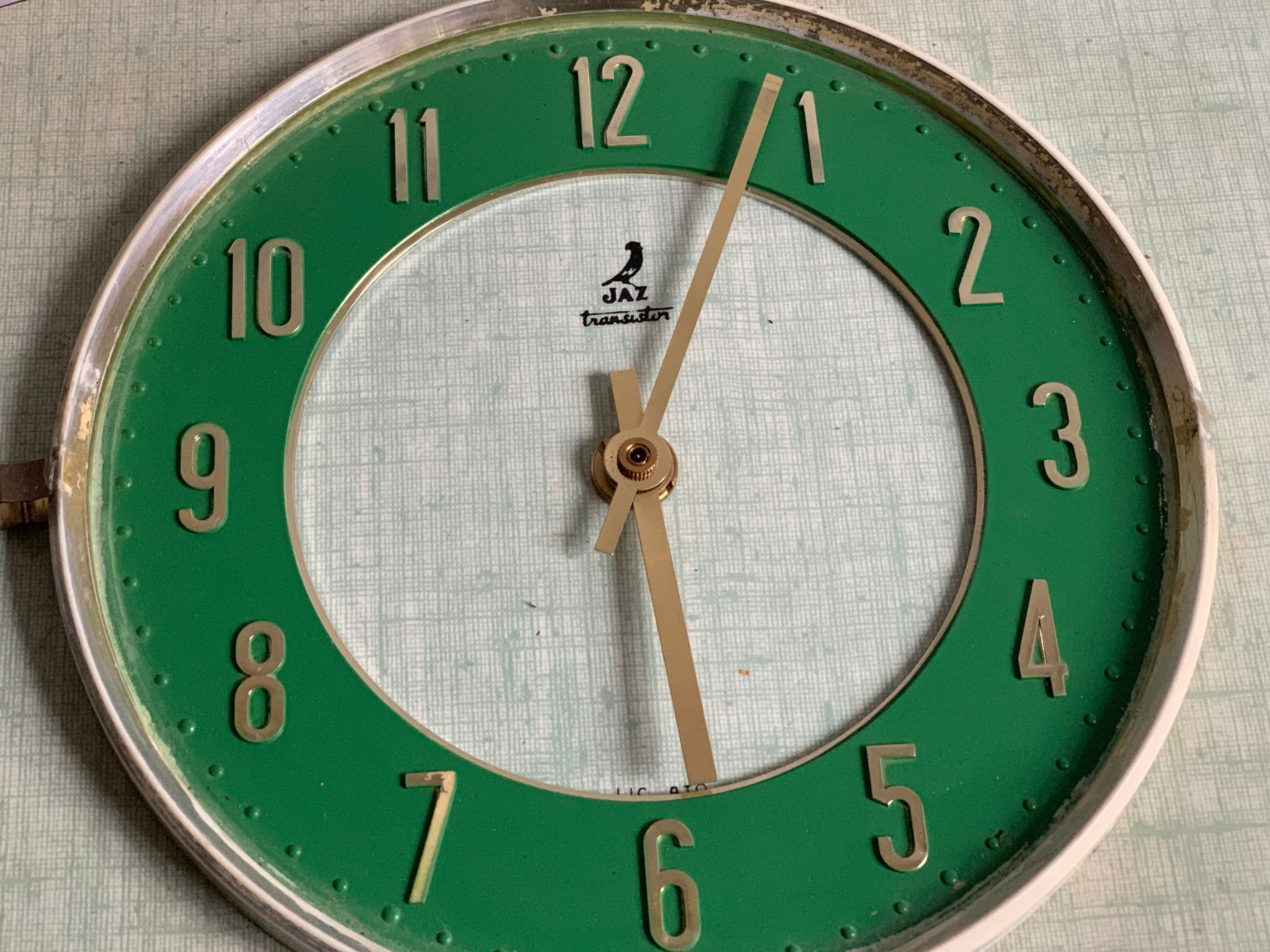 Horologe Formica pendulum