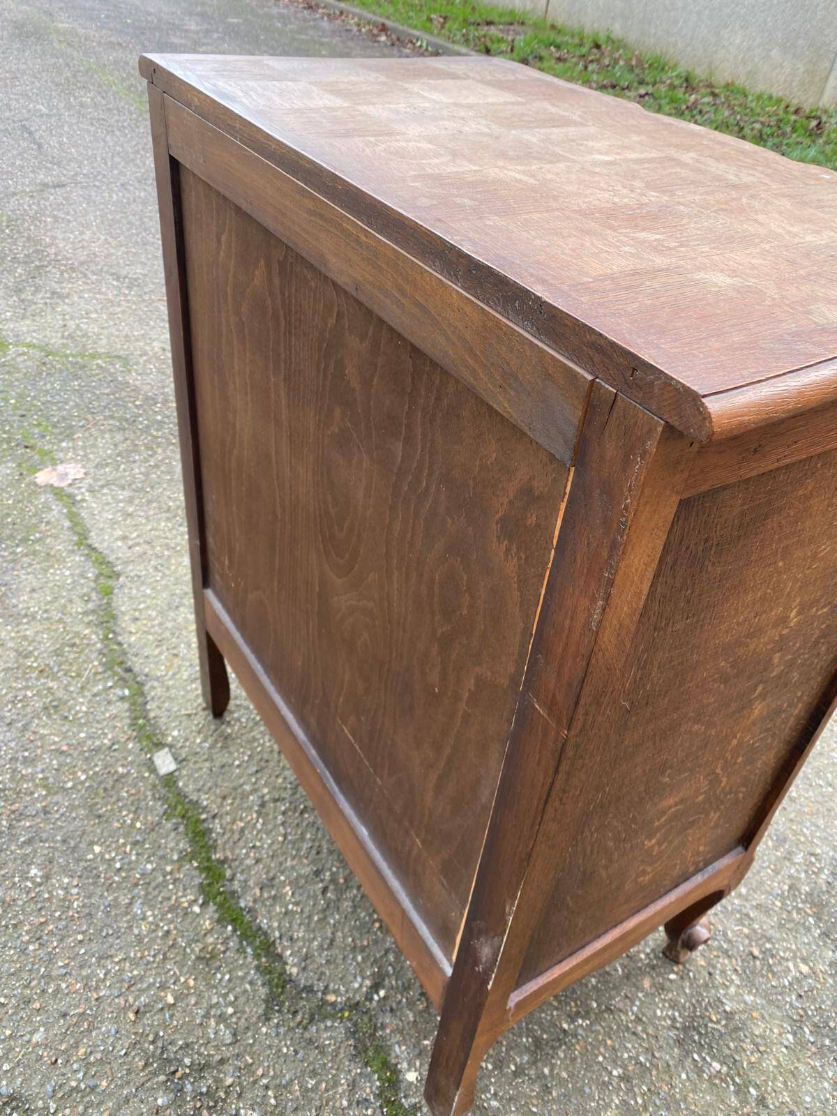 Commode vintage style Louis XV en bois du 19ème