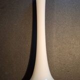 Contemporary soliflore in opaline